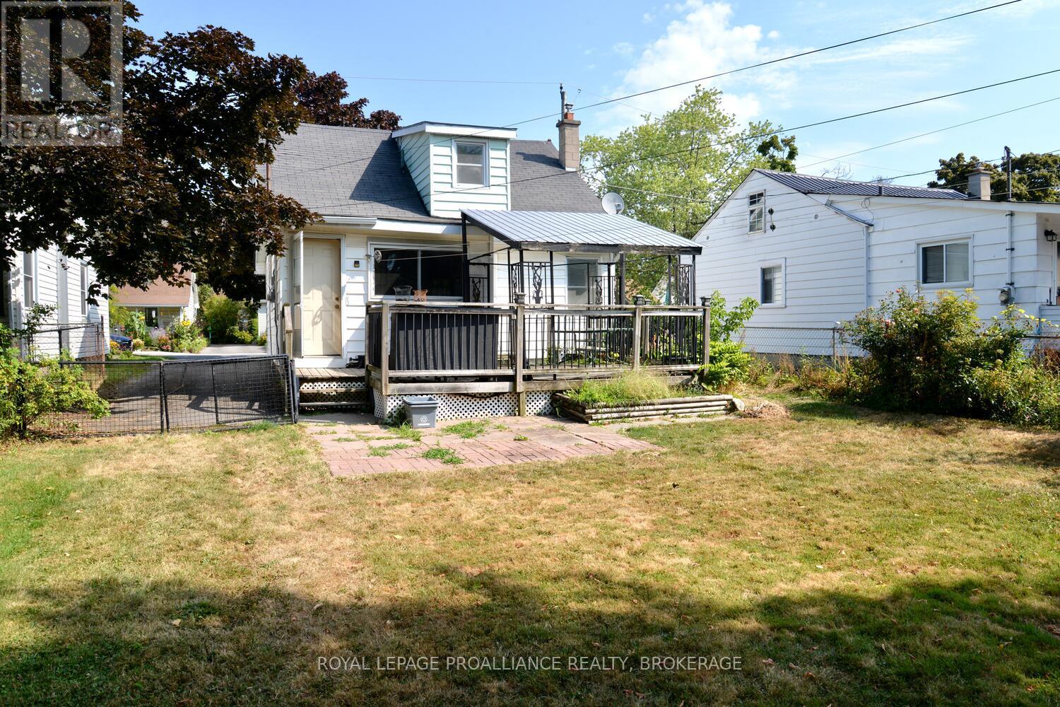 18 Dunkirk Avenue, Kingston, Ontario  K7K 2H4 - Photo 33 - X12343547