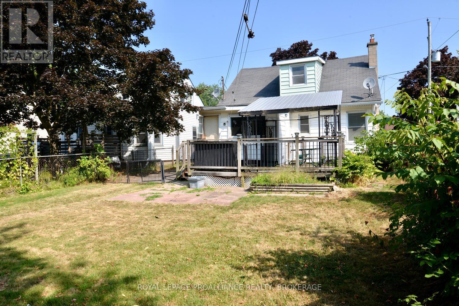 18 Dunkirk Avenue, Kingston, Ontario  K7K 2H4 - Photo 35 - X12343547