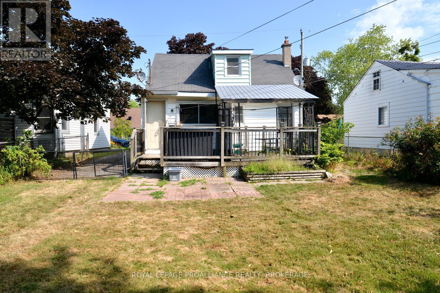 18 Dunkirk Avenue, Kingston, Ontario  K7K 2H4 - Photo 34 - X12343547