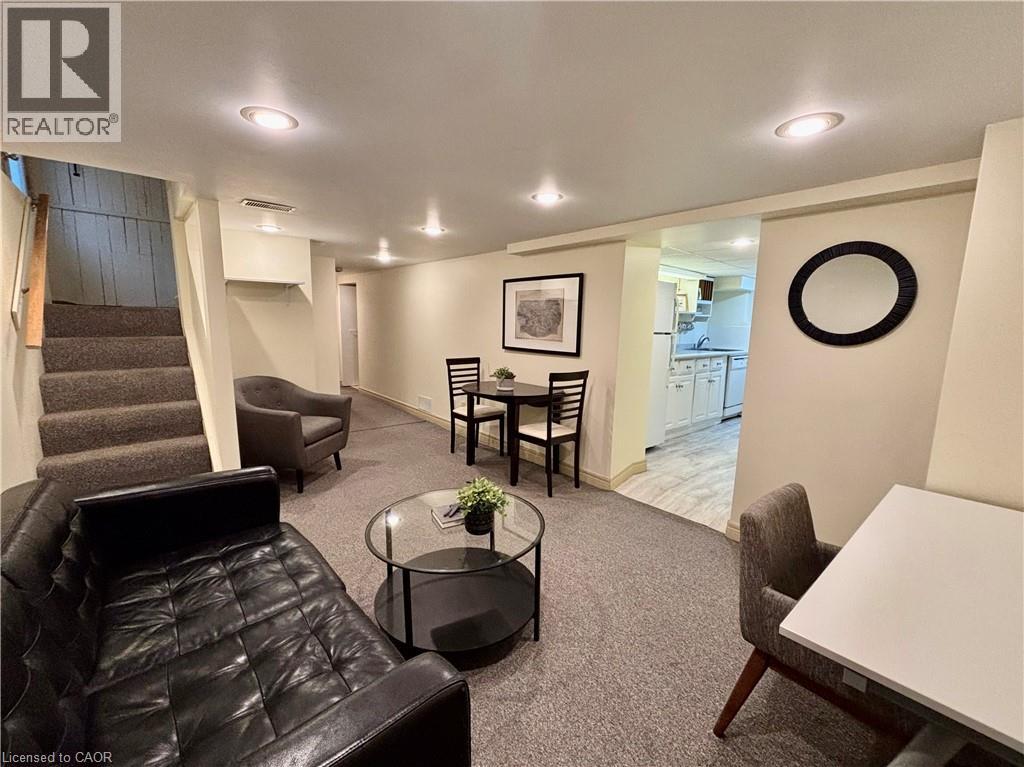 34 Menno Street, Waterloo, Ontario N2L 2A7 - Photo 33 - 40787605