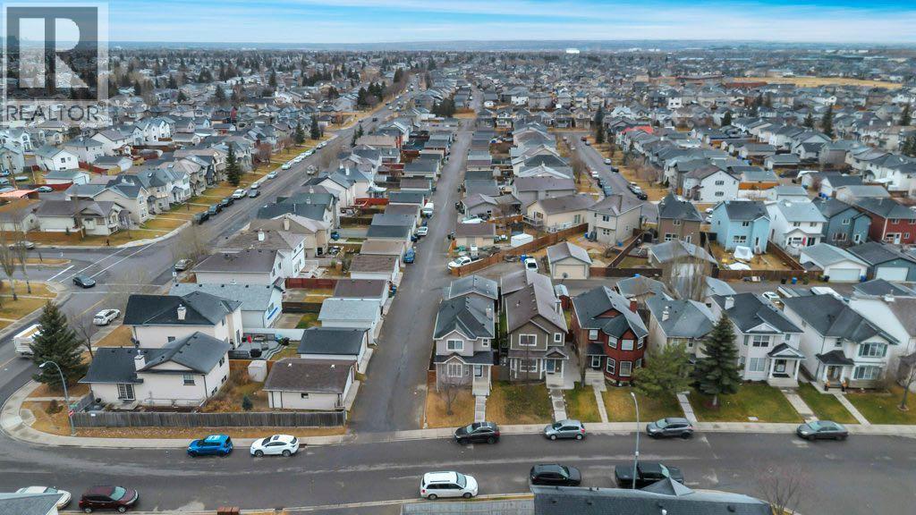 17 Taravista Way Ne, Calgary, Alberta  T3J 4K1 - Photo 33 - A2266199