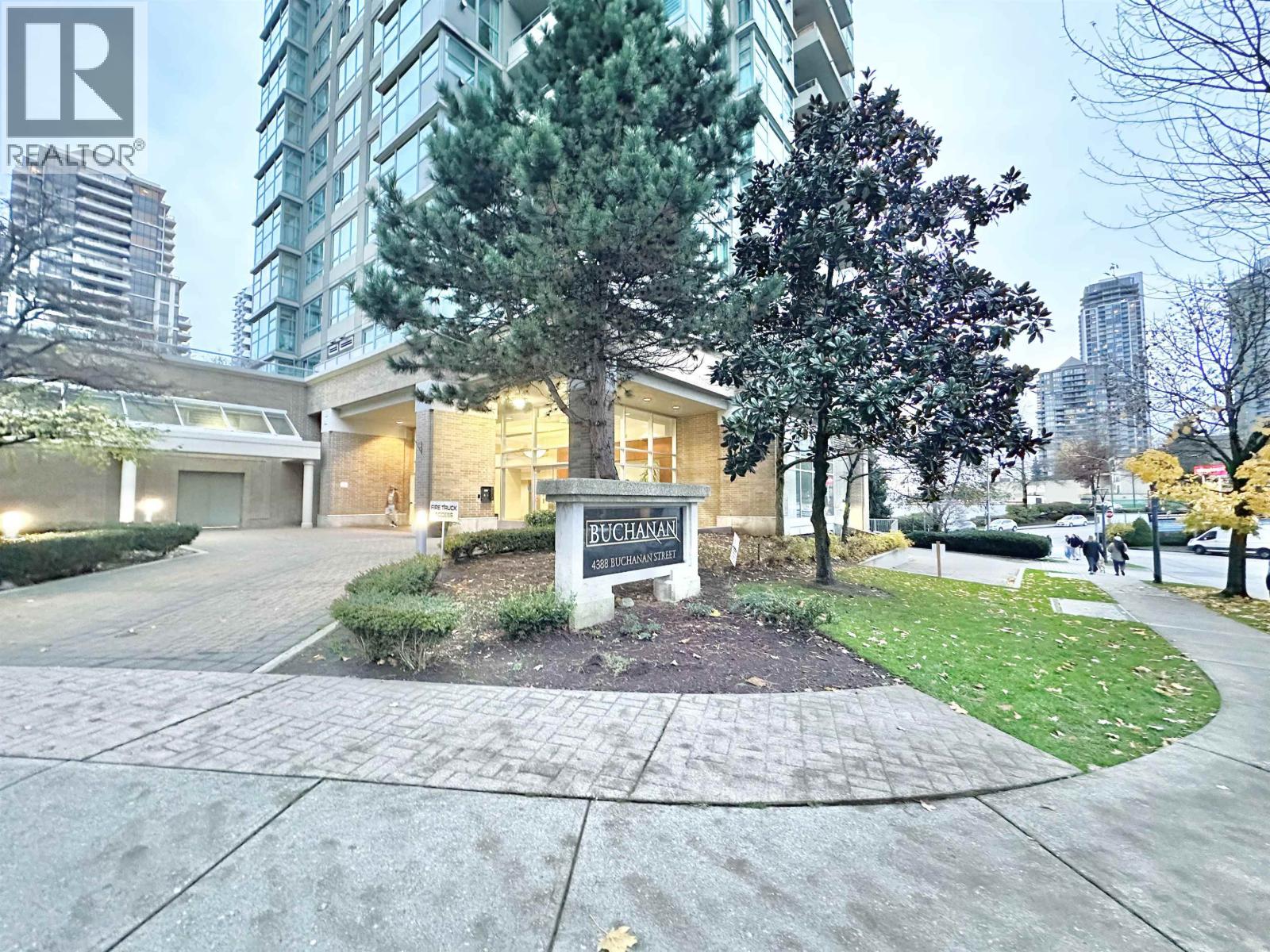 1305 4388 Buchanan Street, Burnaby, British Columbia  V5C 6R8 - Photo 2 - R3059464