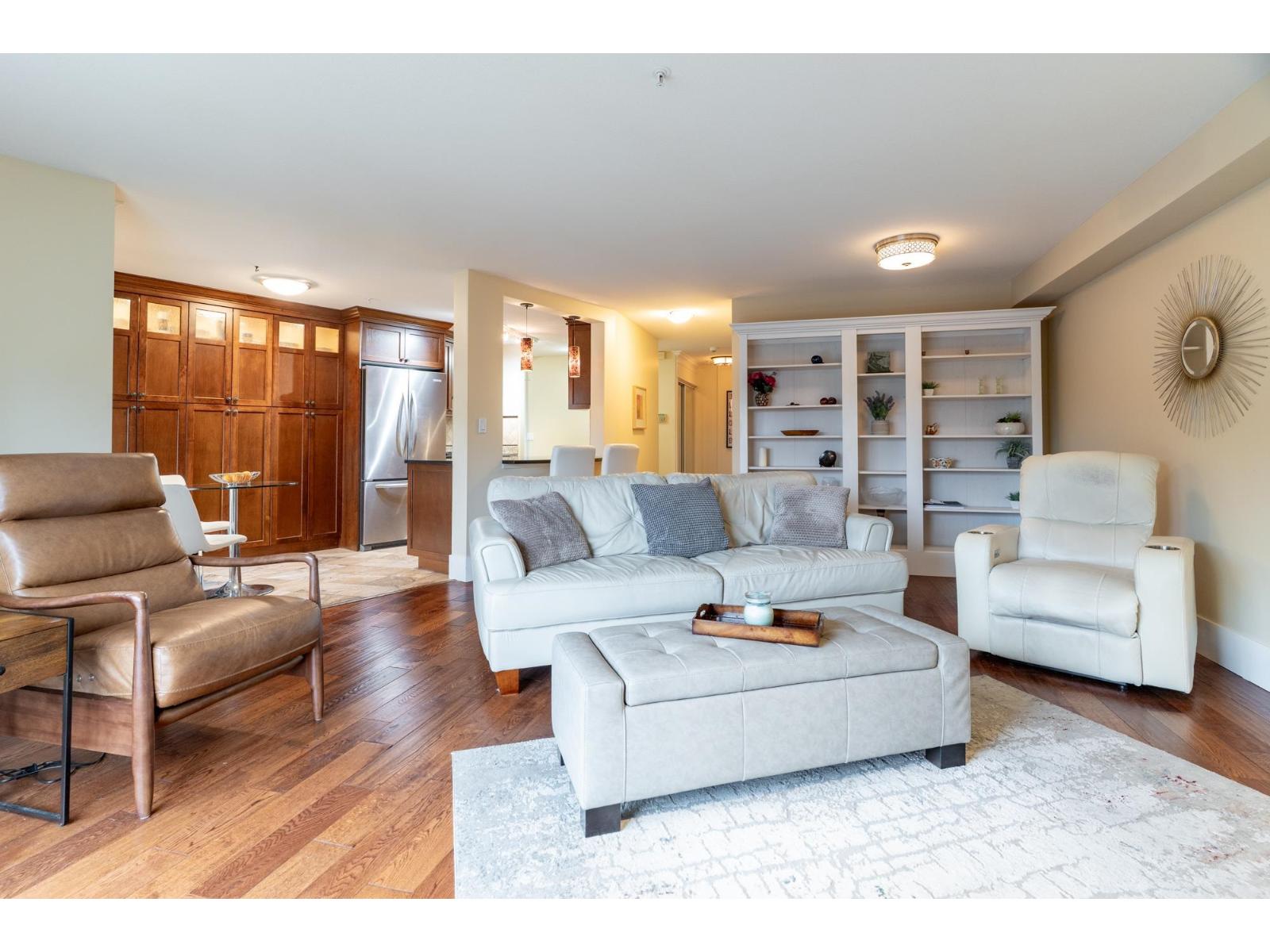 305 15150 29a Avenue, Surrey, British Columbia V4P 3B1 - Photo 14 - R3069484