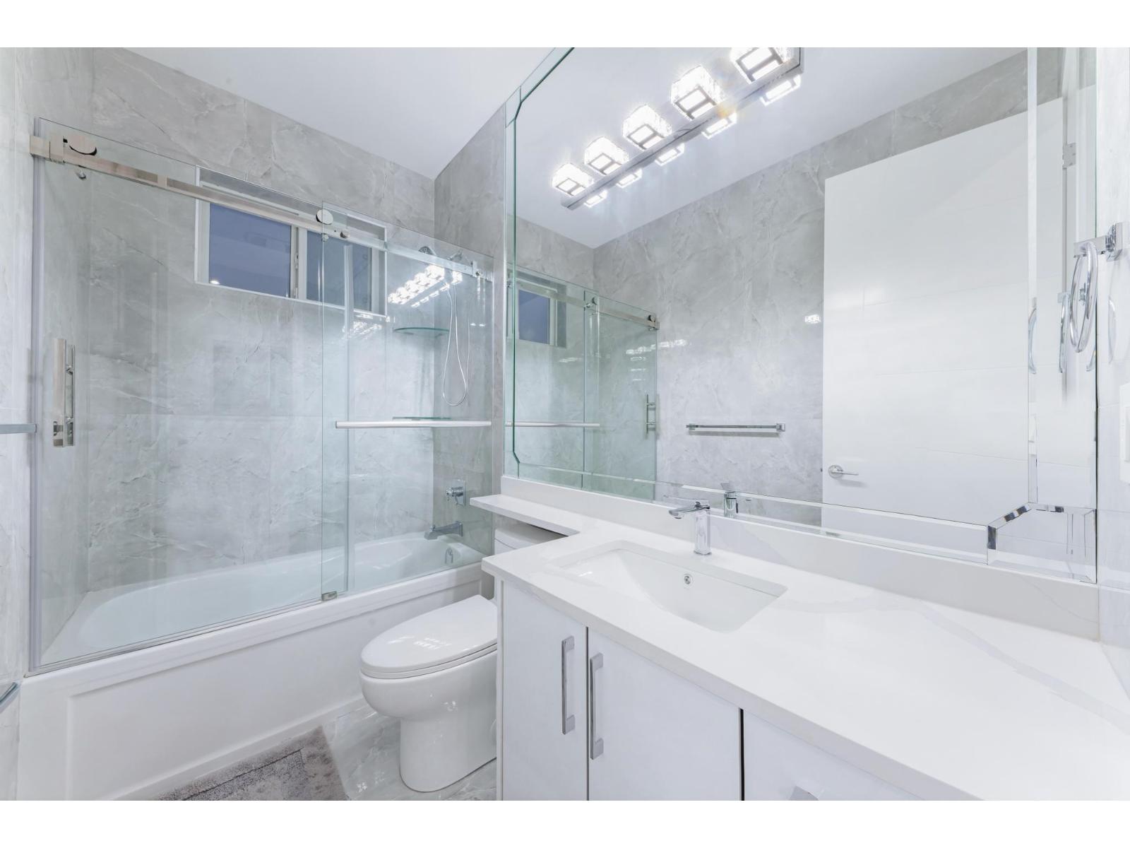 19433 70 Avenue, Surrey, British Columbia  V4N 1N2 - Photo 17 - R3071232