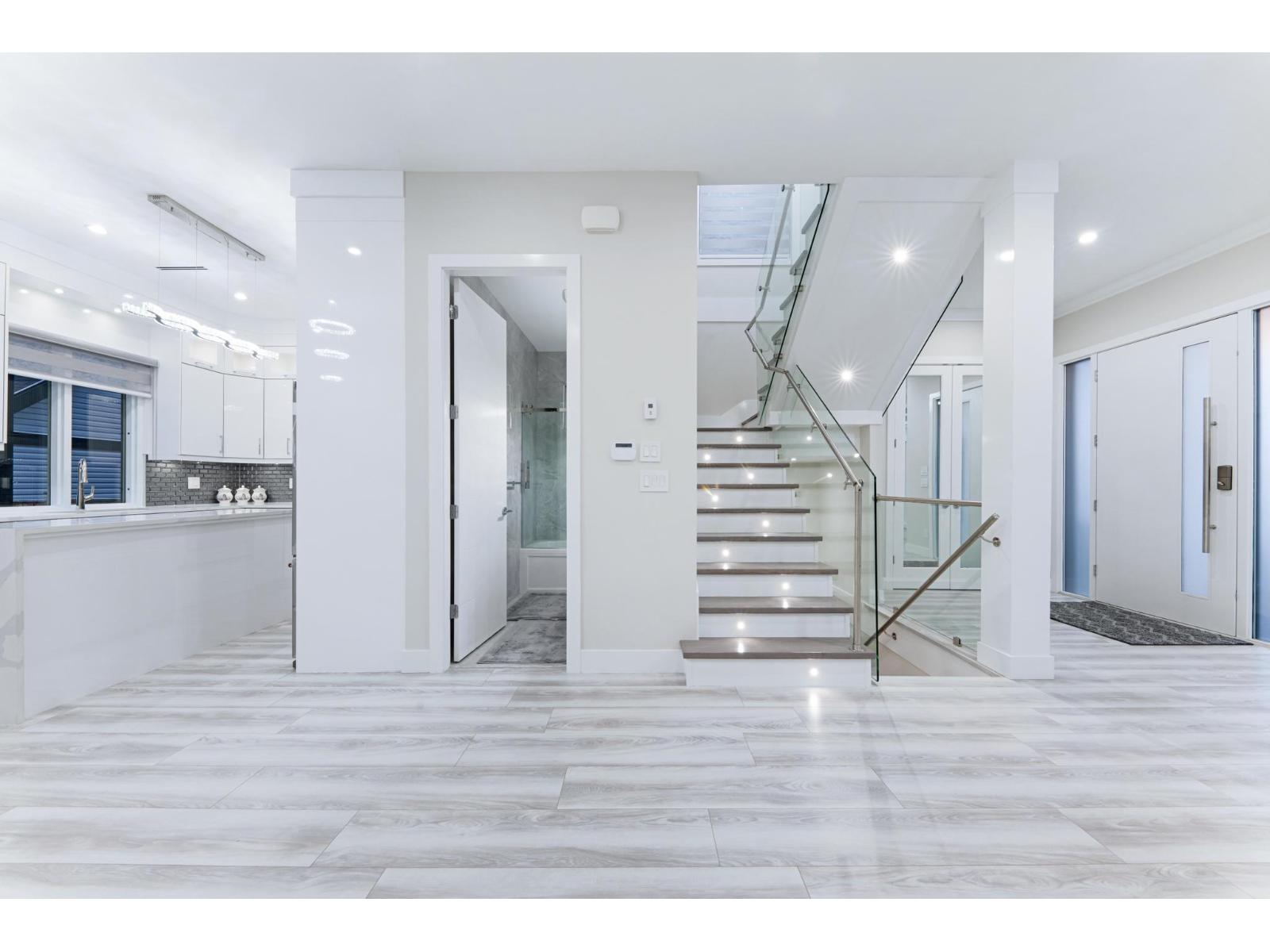 19433 70 Avenue, Surrey, British Columbia  V4N 1N2 - Photo 6 - R3071232