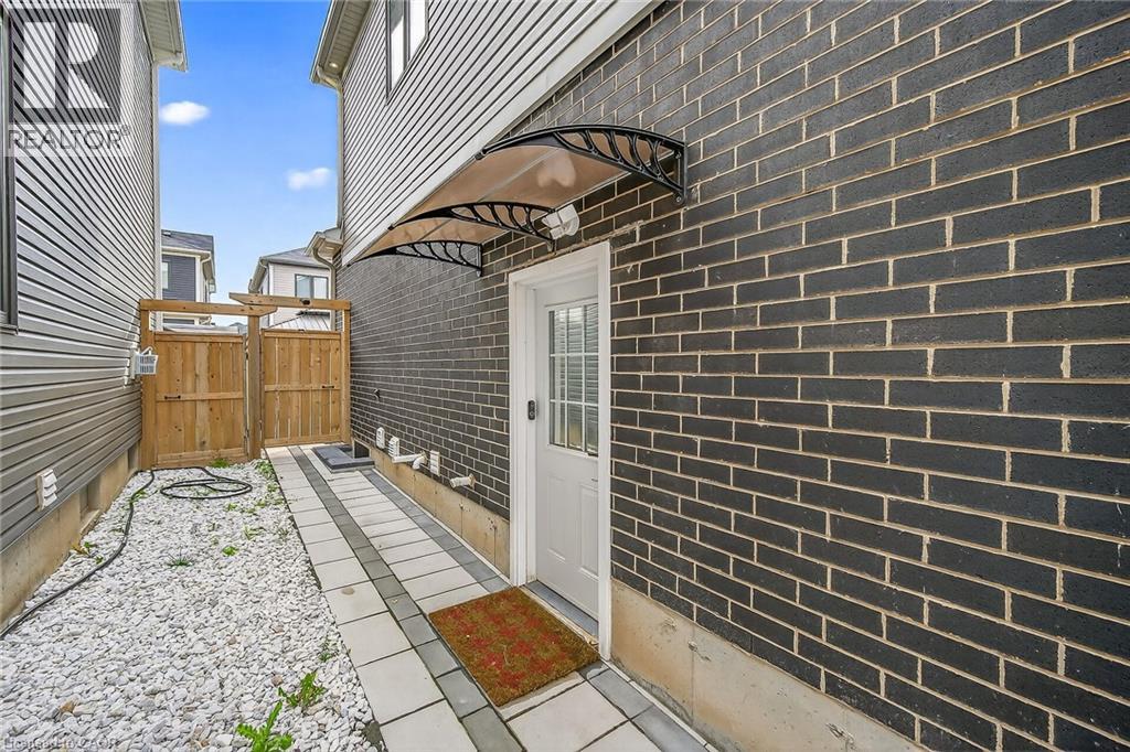 18 Lise Lane, Haldimand, Ontario  N3W 0C7 - Photo 5 - 40787028