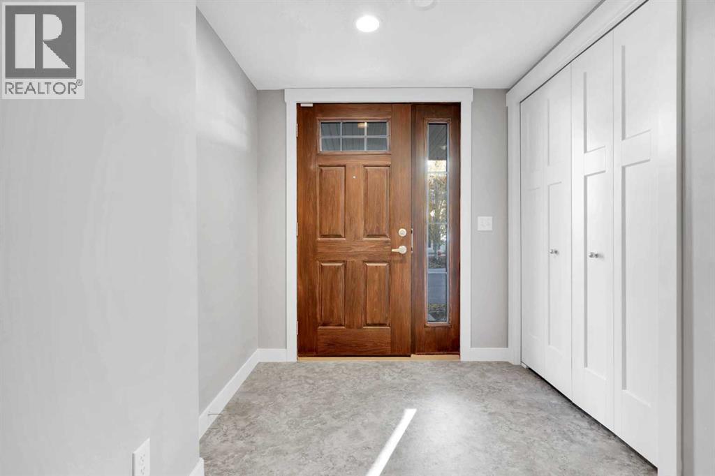 307 Skyview Ranch Grove Ne, Calgary, Alberta  T3N 0R7 - Photo 4 - A2268955