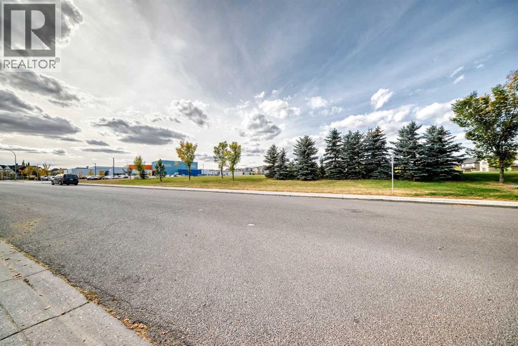 128 Marquis Lane Se, Calgary, Alberta  T3M 2G6 - Photo 35 - A2272660