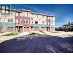 128 Marquis Lane SE, Calgary, Alberta