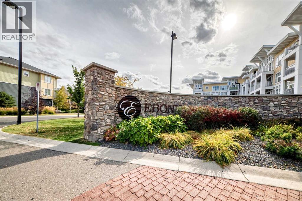 128 Marquis Lane Se, Calgary, Alberta  T3M 2G6 - Photo 33 - A2272660