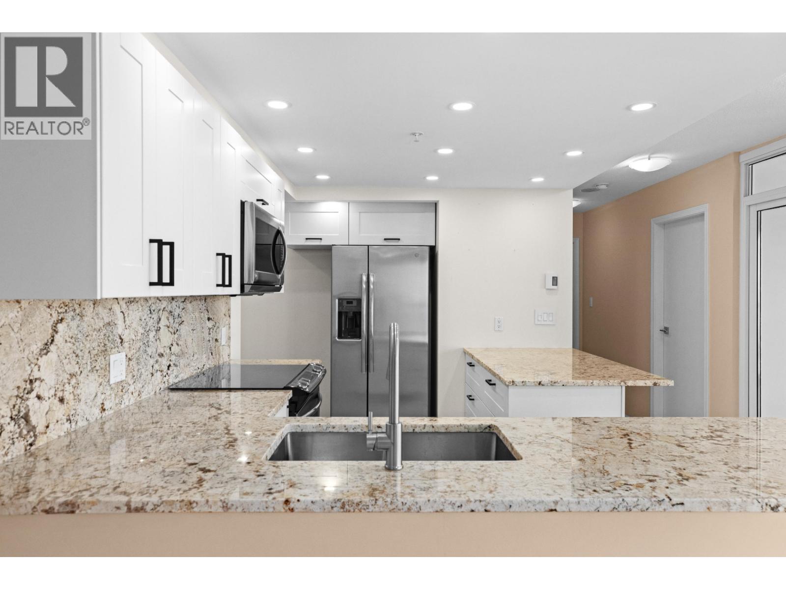 1601 1228 Marinaside Crescent, Vancouver, British Columbia  V6Z 2W4 - Photo 7 - R3071237