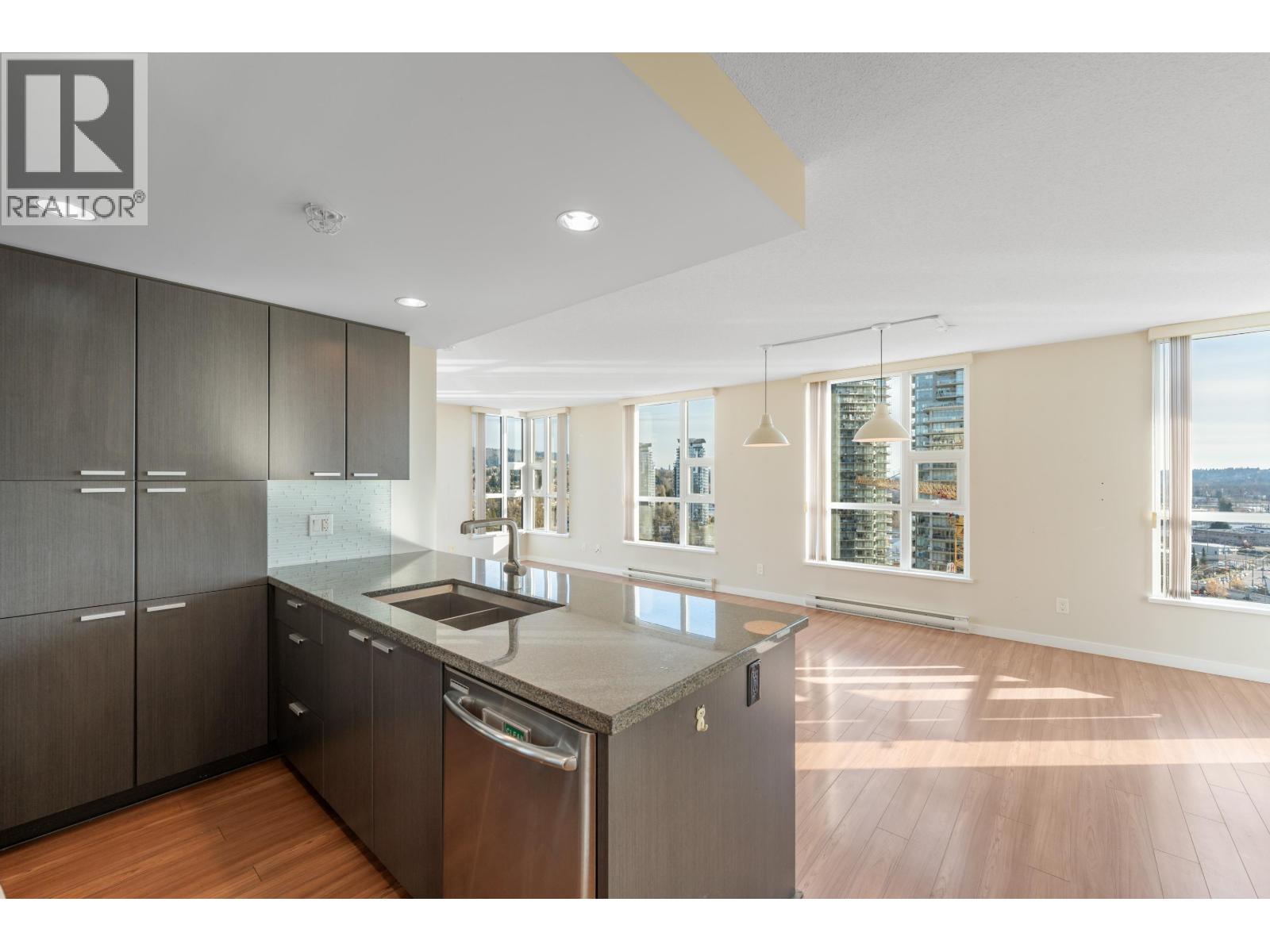 1606 2232 Douglas Road, Burnaby, British Columbia  V5C 0G9 - Photo 3 - R3071255