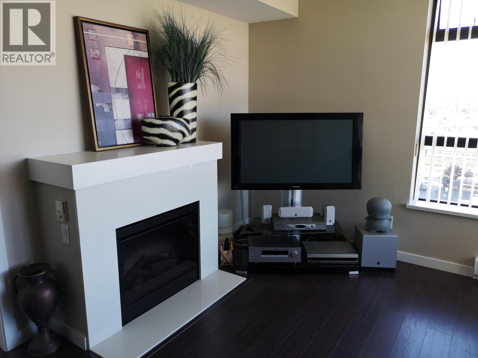 1204 8160 Lansdowne Road, Richmond, British Columbia  V6X 0A9 - Photo 2 - R3071285