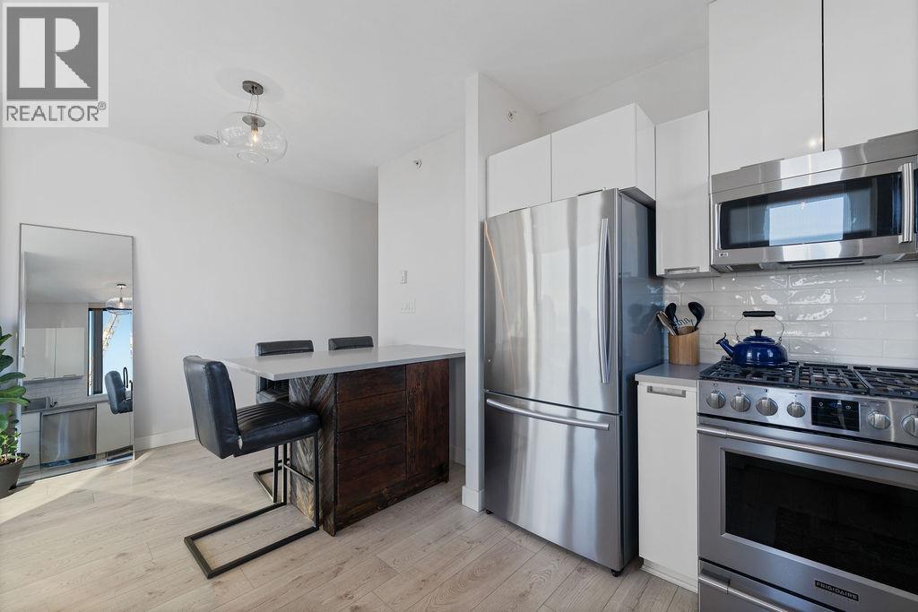 1707 151 W 2nd Street, North Vancouver, British Columbia  V7M 3P1 - Photo 20 - R3071200