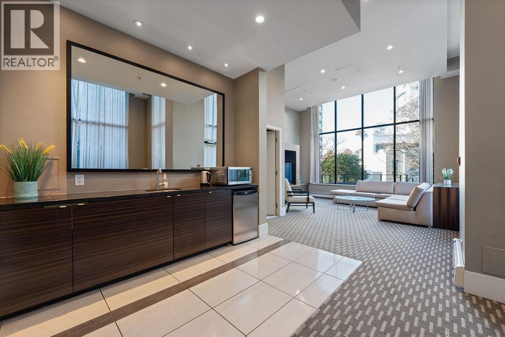 1707 151 W 2nd Street, North Vancouver, British Columbia  V7M 3P1 - Photo 7 - R3071200