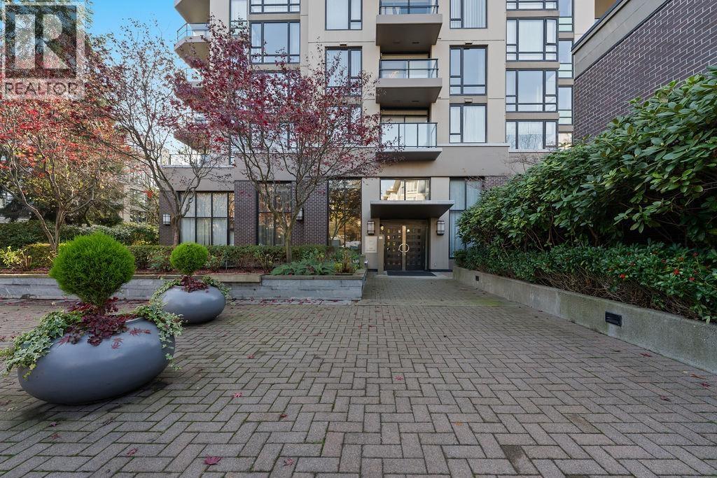 1707 151 W 2nd Street, North Vancouver, British Columbia  V7M 3P1 - Photo 37 - R3071200