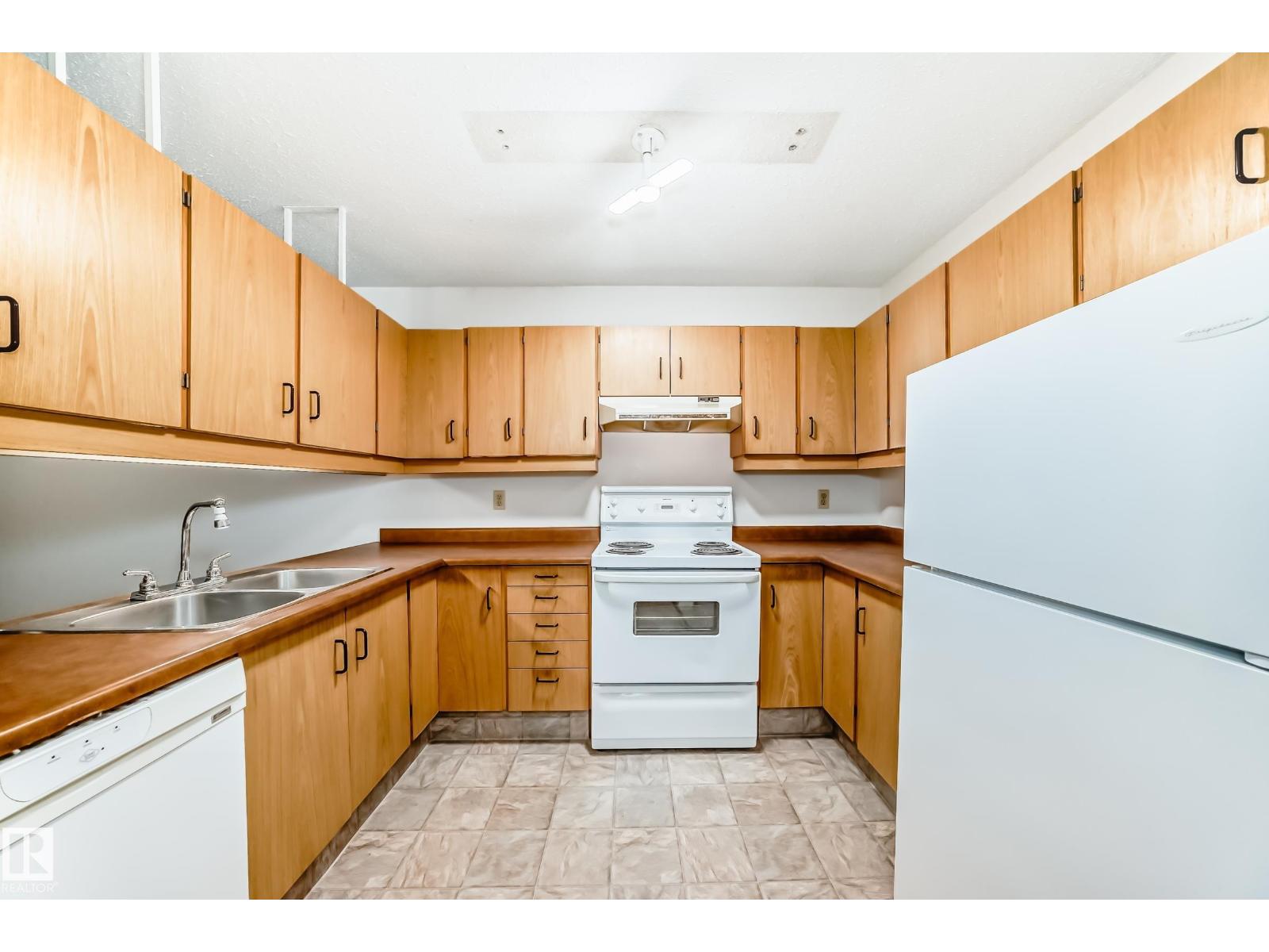 #104 70 Alpine Pl, St. Albert, Alberta  T8N 2Y2 - Photo 4 - E4467055