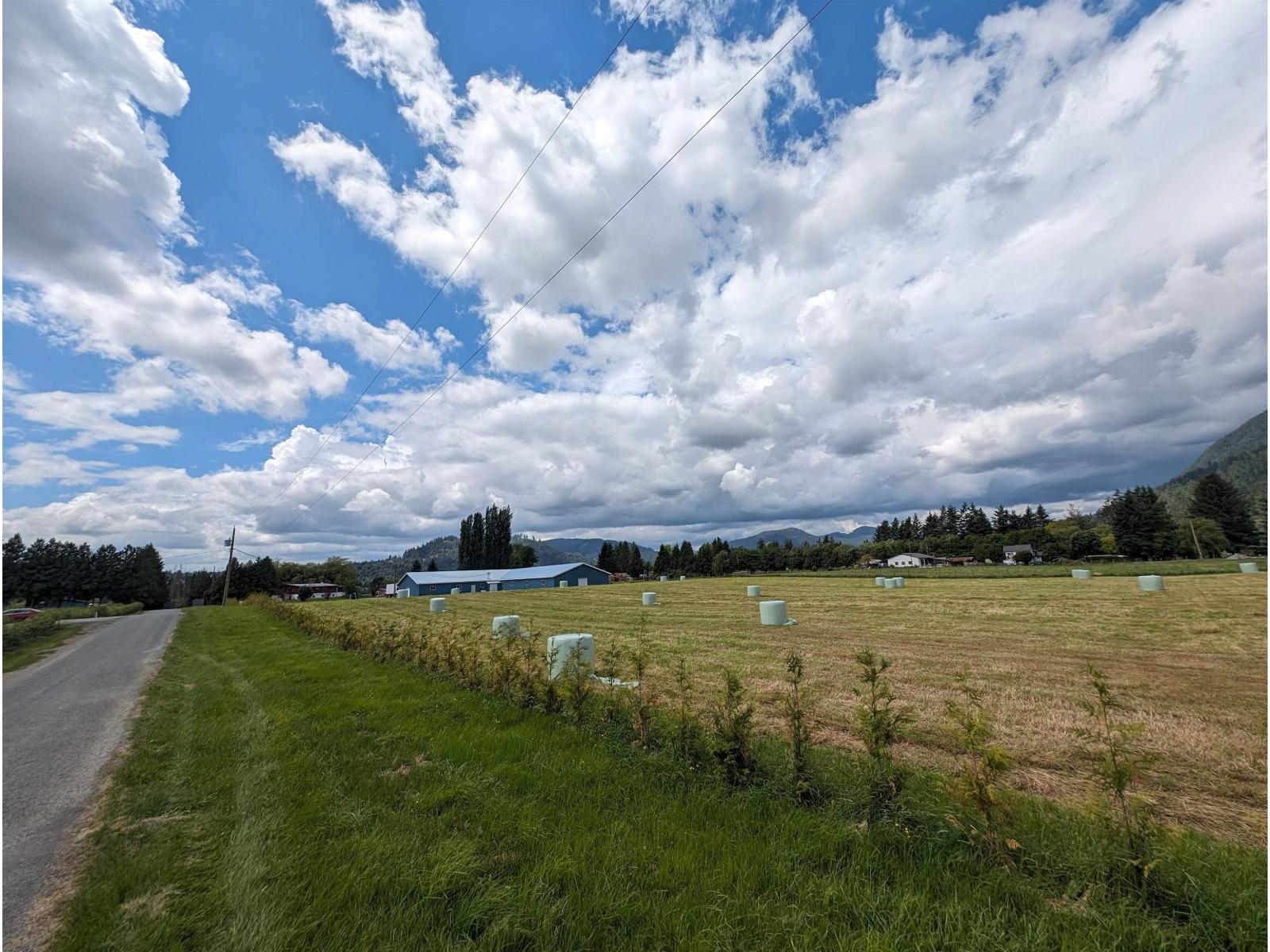 8801 Eagle Road, Mission, British Columbia  V2V 4J1 - Photo 8 - R3069841