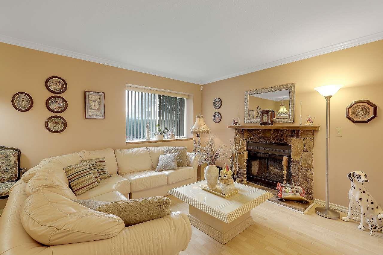 9145 122b Street, Surrey, British Columbia  V3V 7M6 - Photo 5 - R3071257