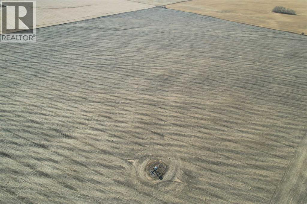 On Range Road 261, Rural Lacombe County, Alberta  T4L 1X2 - Photo 14 - A2267179