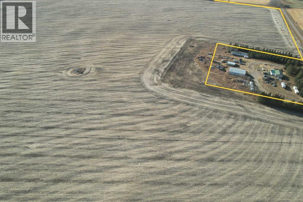 On Range Road 261, Rural Lacombe County, Alberta  T4L 1X2 - Photo 11 - A2267179