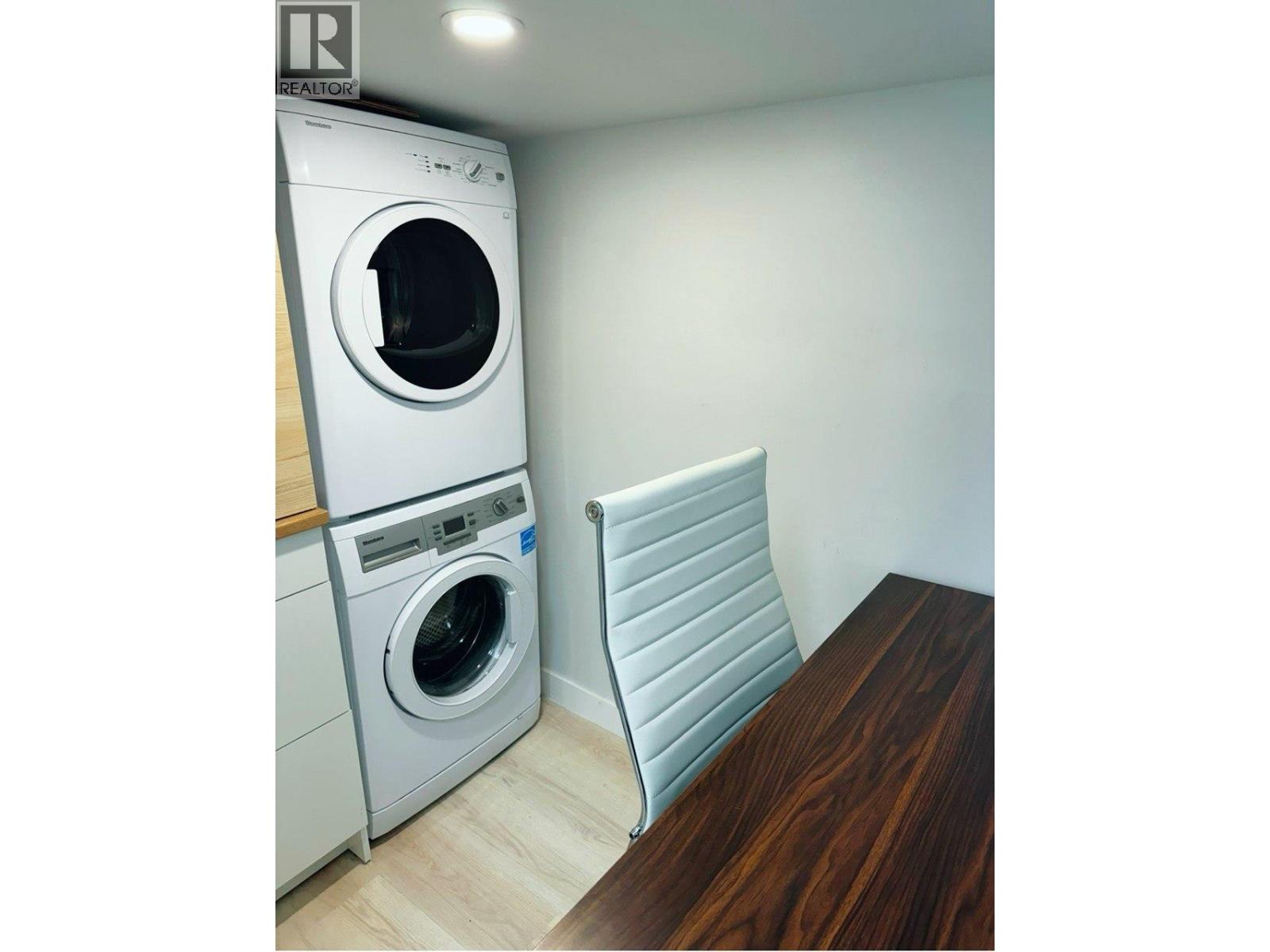 515 W Queens Road, North Vancouver, British Columbia  V7N 2K9 - Photo 31 - R3069691