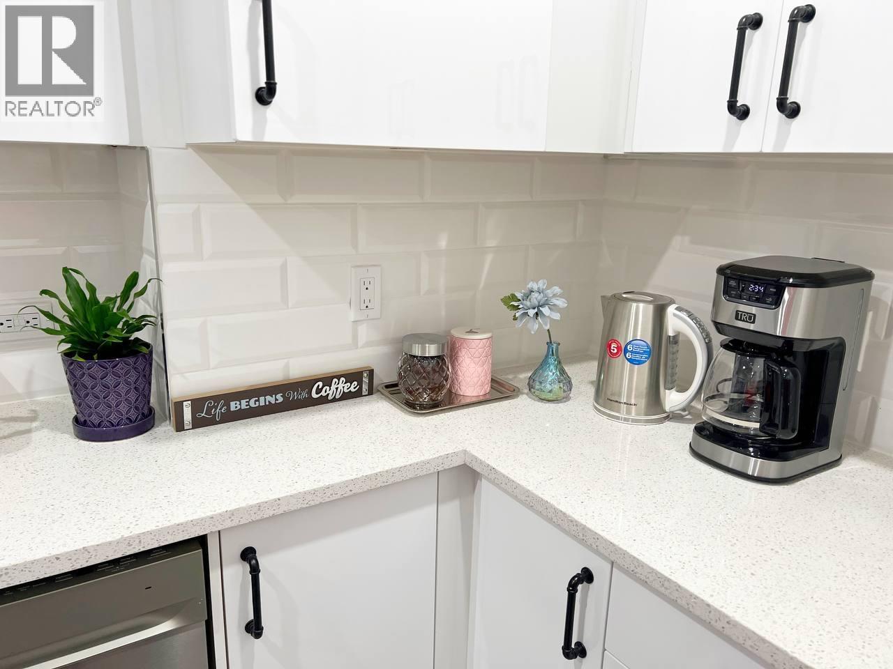 515 W Queens Road, North Vancouver, British Columbia  V7N 2K9 - Photo 5 - R3069691