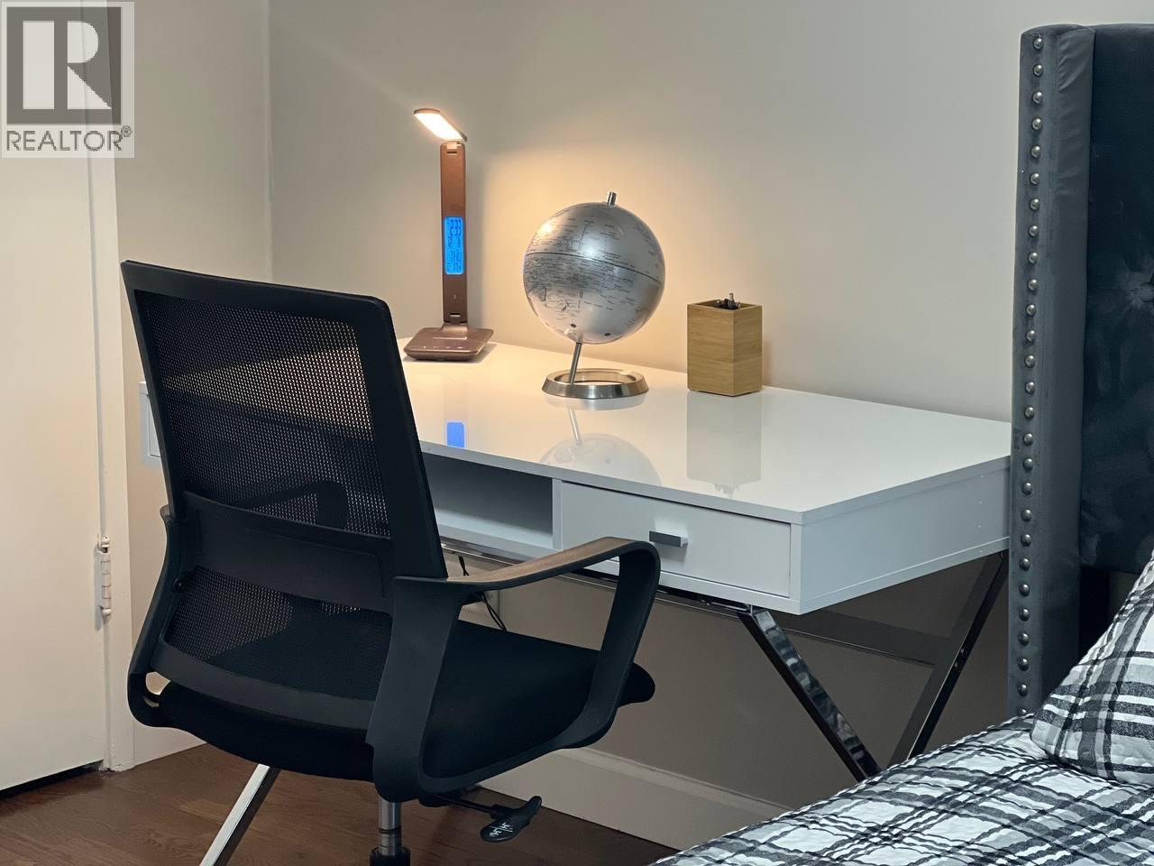 515 W Queens Road, North Vancouver, British Columbia  V7N 2K9 - Photo 10 - R3069691