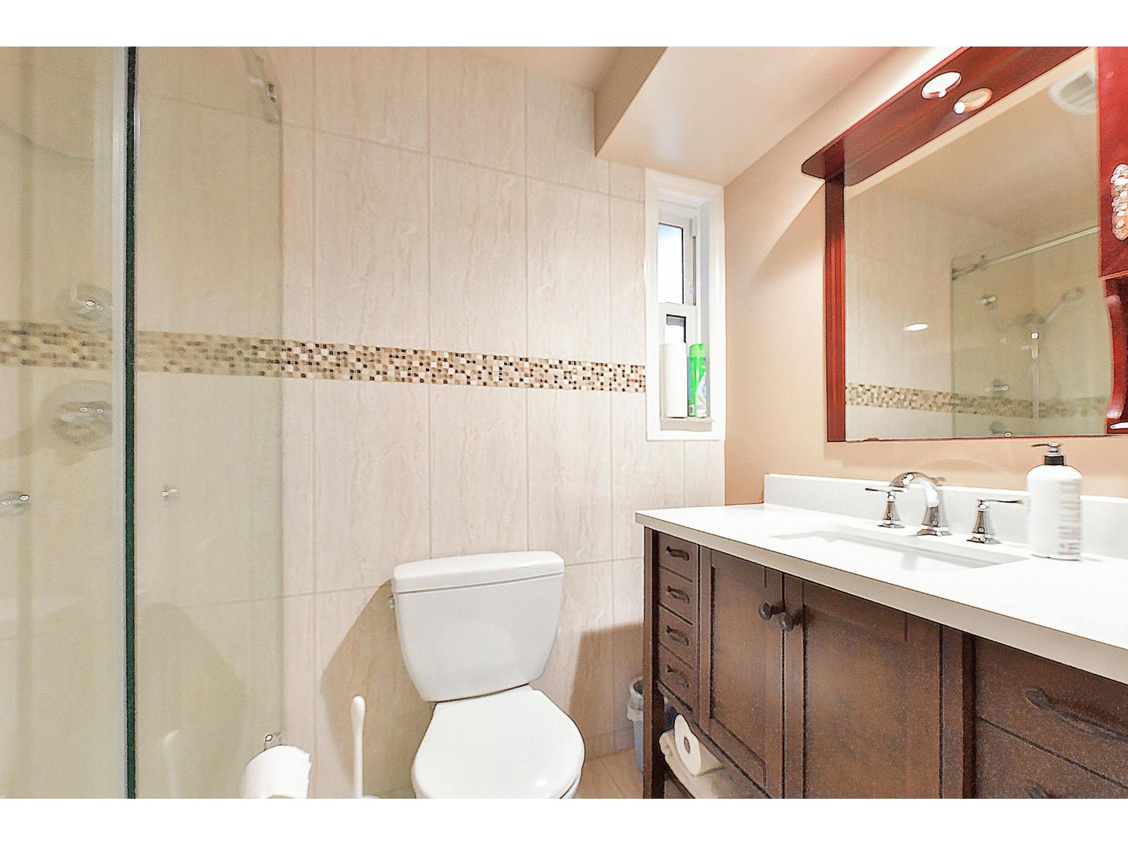 Upper 8997 146a Street, Surrey, British Columbia  V3R 7A1 - Photo 14 - R3071298