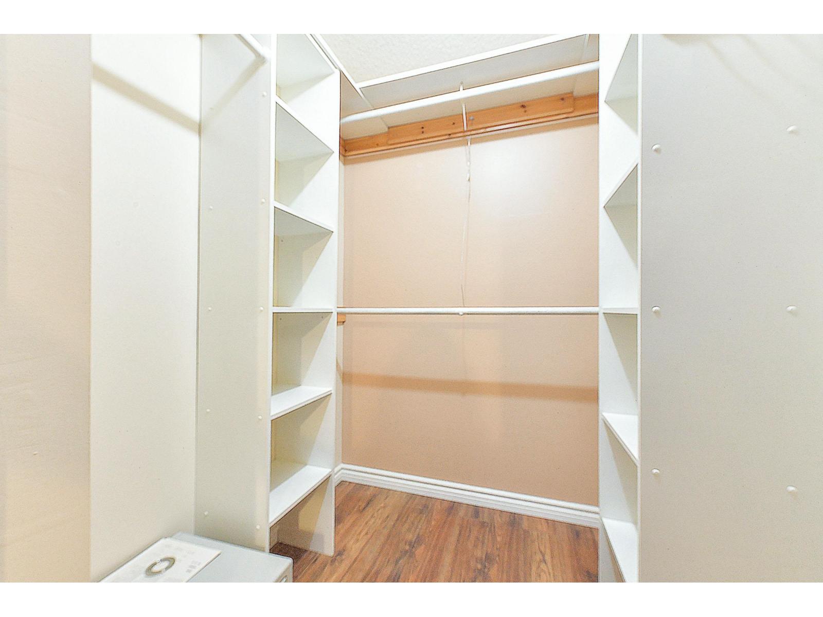 Upper 8997 146a Street, Surrey, British Columbia  V3R 7A1 - Photo 15 - R3071298