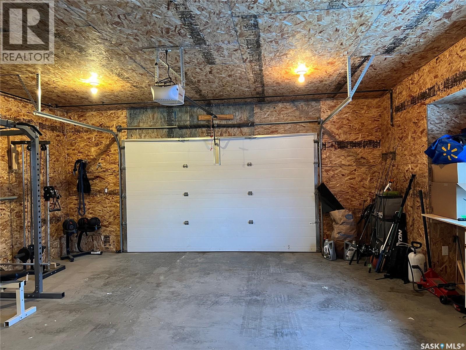 415 3rd Street W, Meadow Lake, Saskatchewan  S9X 1C8 - Photo 19 - SK025051