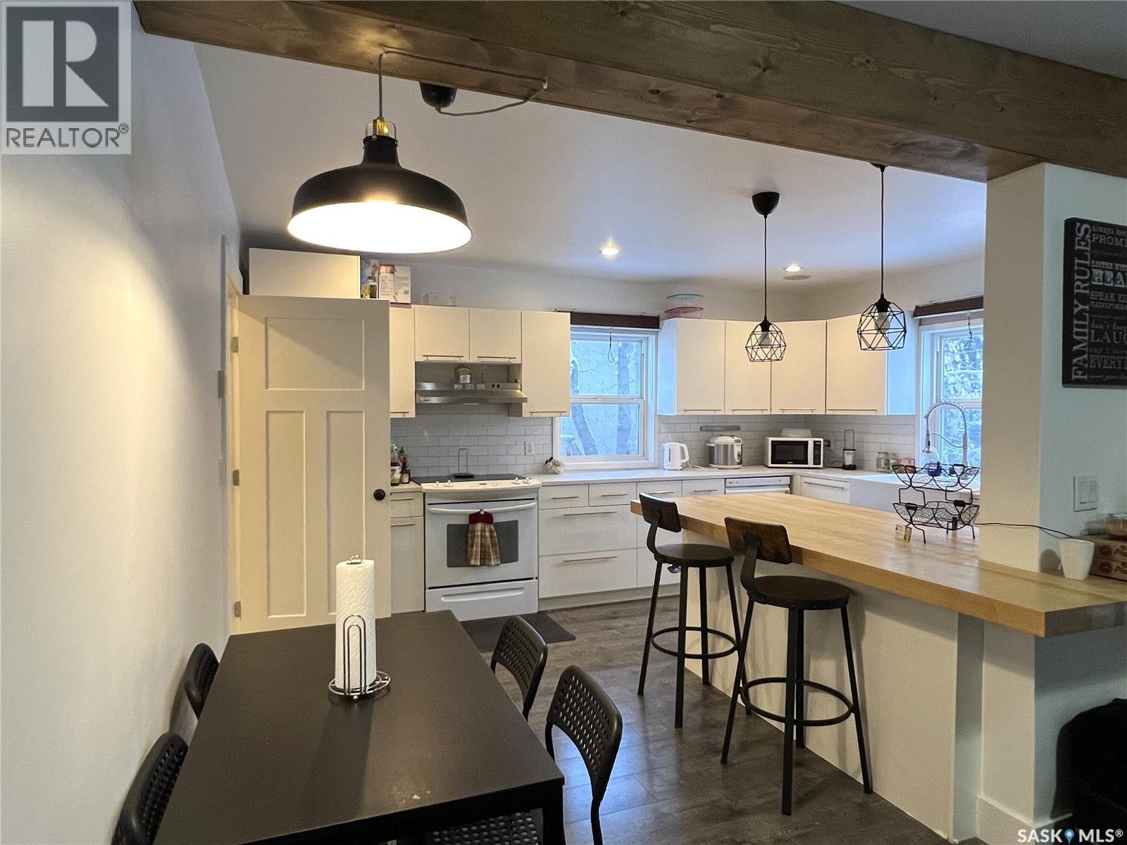 415 3rd Street W, Meadow Lake, Saskatchewan  S9X 1C8 - Photo 5 - SK025051