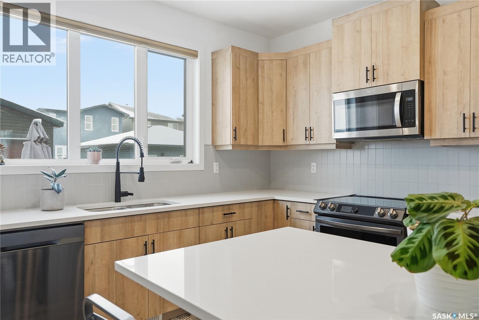 147 Taube Avenue, Saskatoon, Saskatchewan  S7V 0W1 - Photo 10 - SK025001