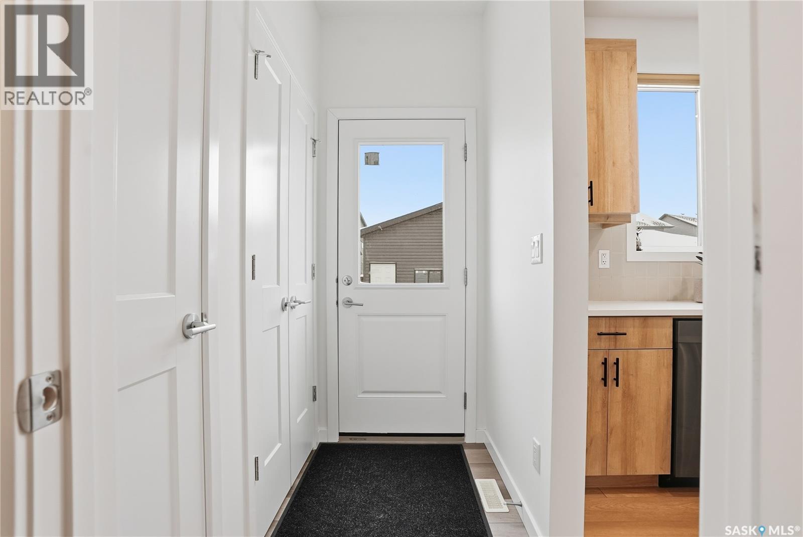 147 Taube Avenue, Saskatoon, Saskatchewan  S7V 0W1 - Photo 20 - SK025001