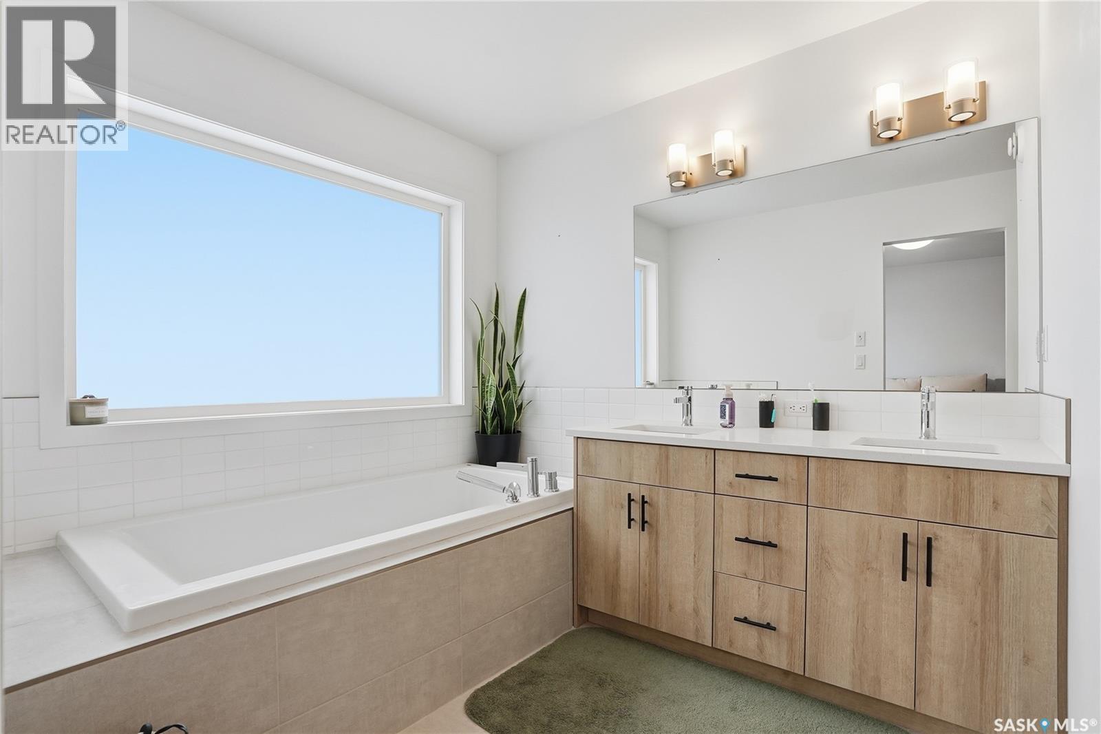 147 Taube Avenue, Saskatoon, Saskatchewan  S7V 0W1 - Photo 26 - SK025001