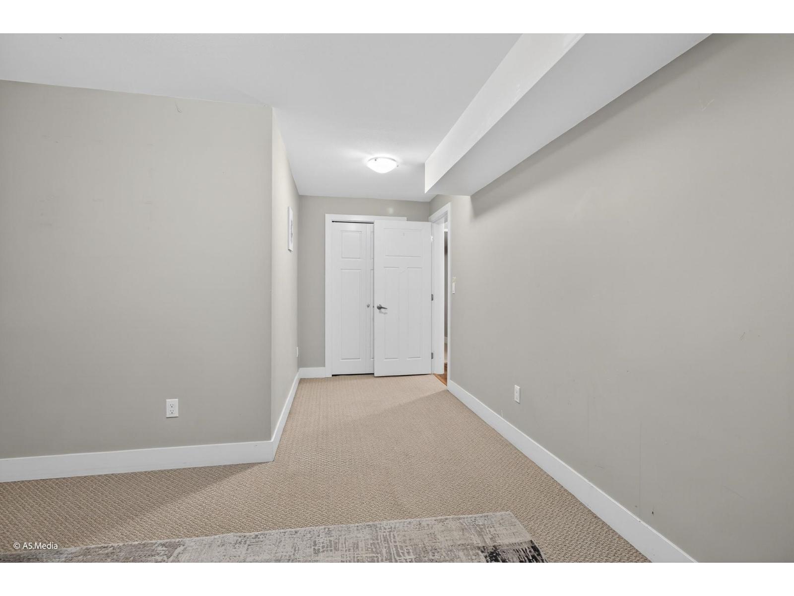 7032 195a Street, Surrey, British Columbia V4N 5Z2 - Photo 27 - R3071057