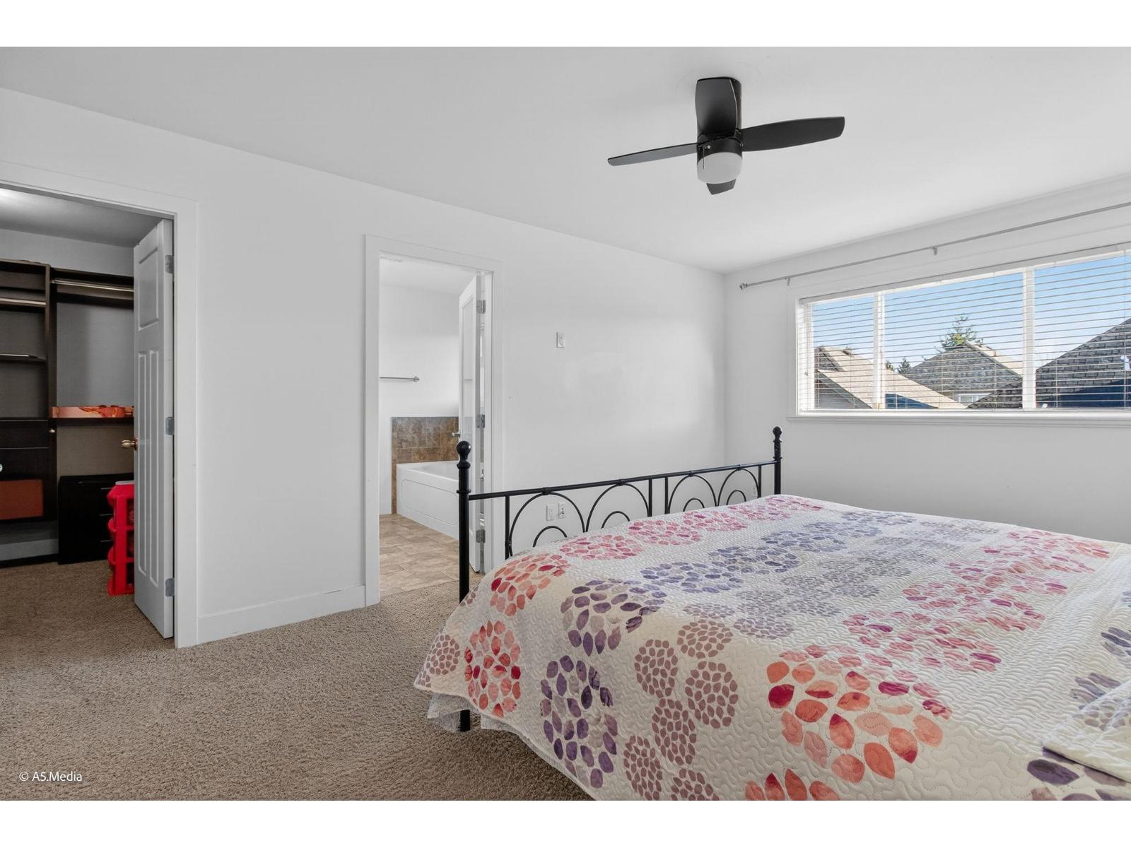 7032 195a Street, Surrey, British Columbia V4N 5Z2 - Photo 20 - R3071057