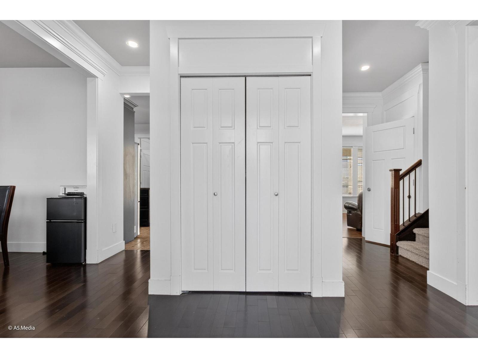 7032 195a Street, Surrey, British Columbia V4N 5Z2 - Photo 14 - R3071057