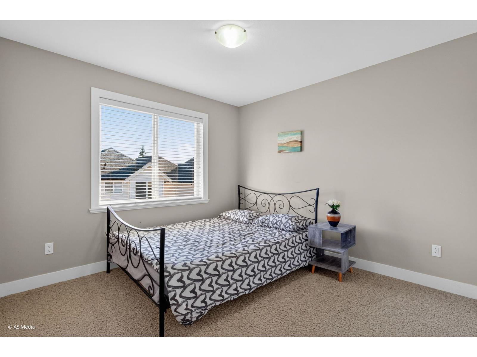 7032 195a Street, Surrey, British Columbia V4N 5Z2 - Photo 22 - R3071057