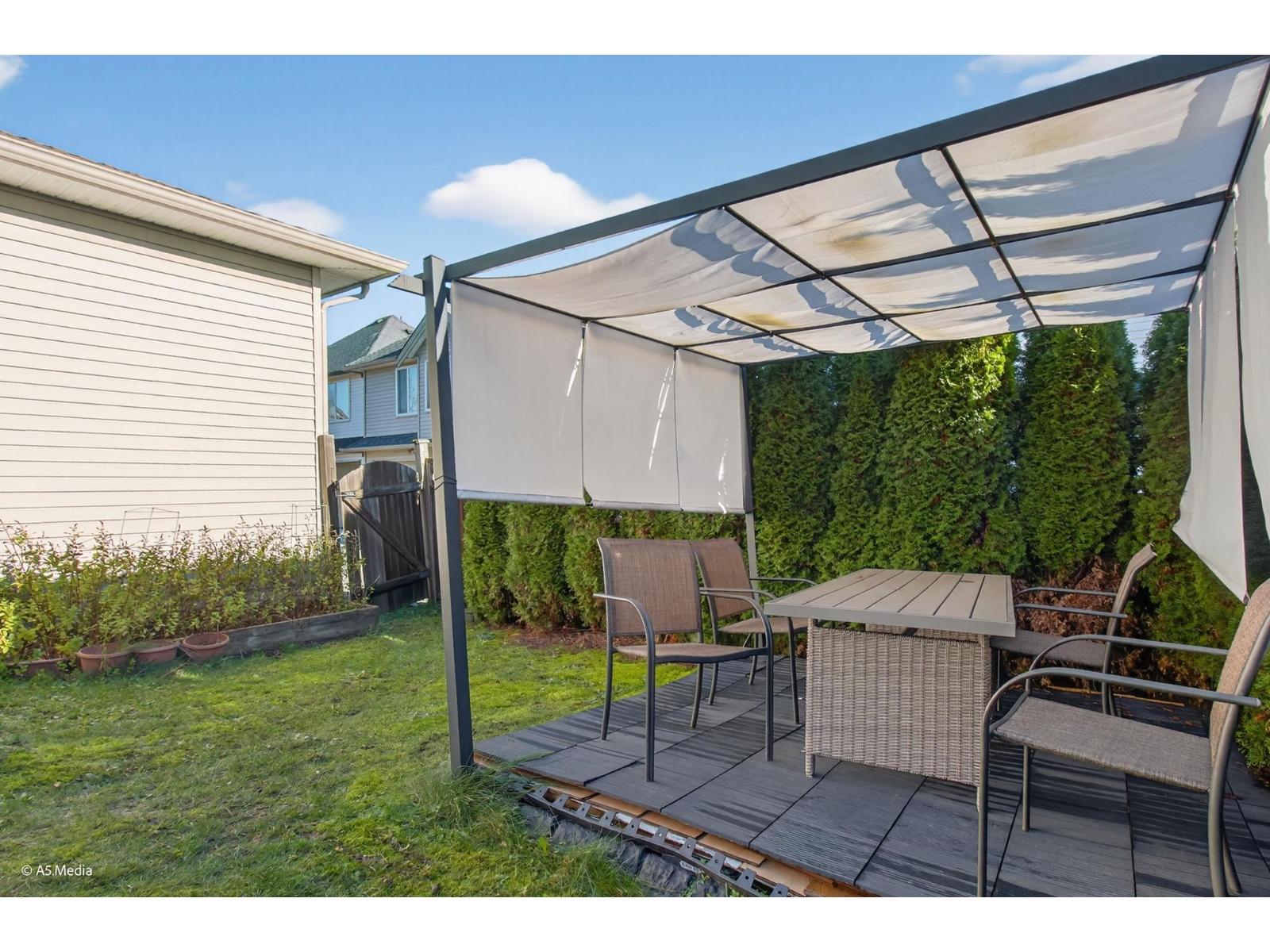 7032 195a Street, Surrey, British Columbia V4N 5Z2 - Photo 31 - R3071057