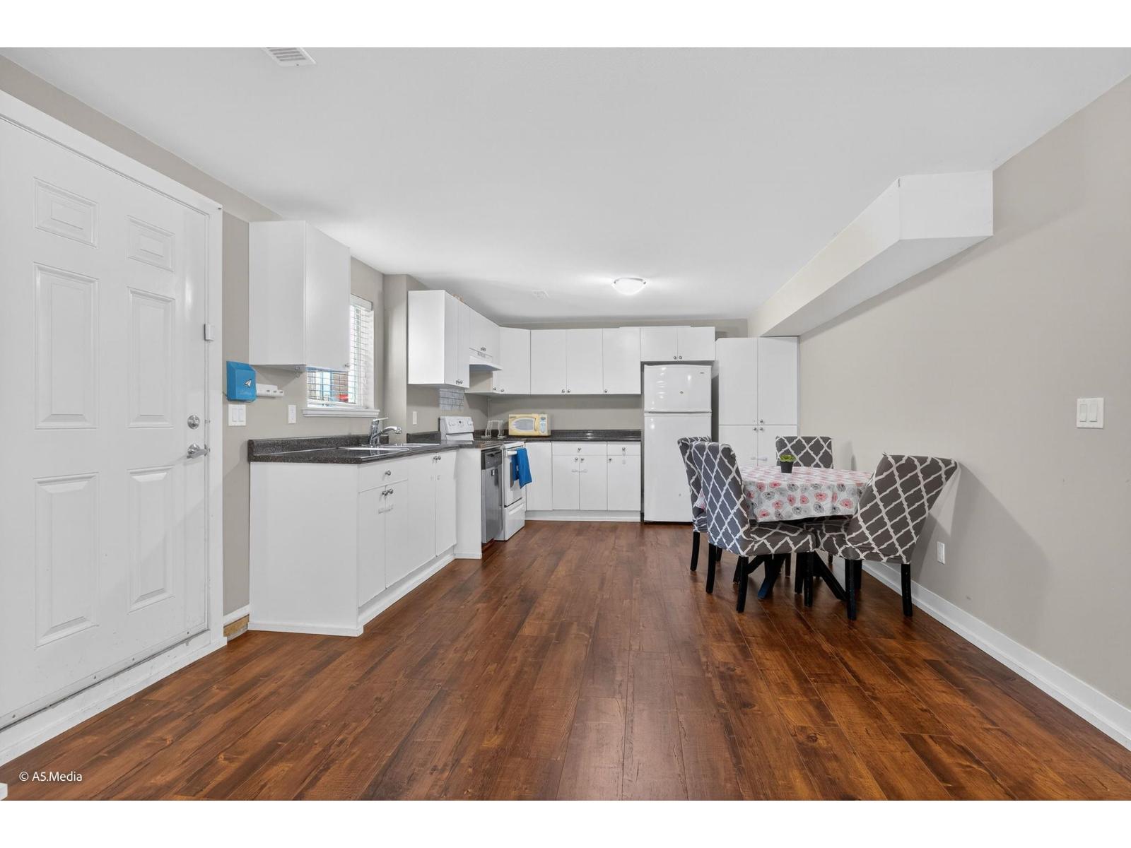 7032 195a Street, Surrey, British Columbia V4N 5Z2 - Photo 35 - R3071057