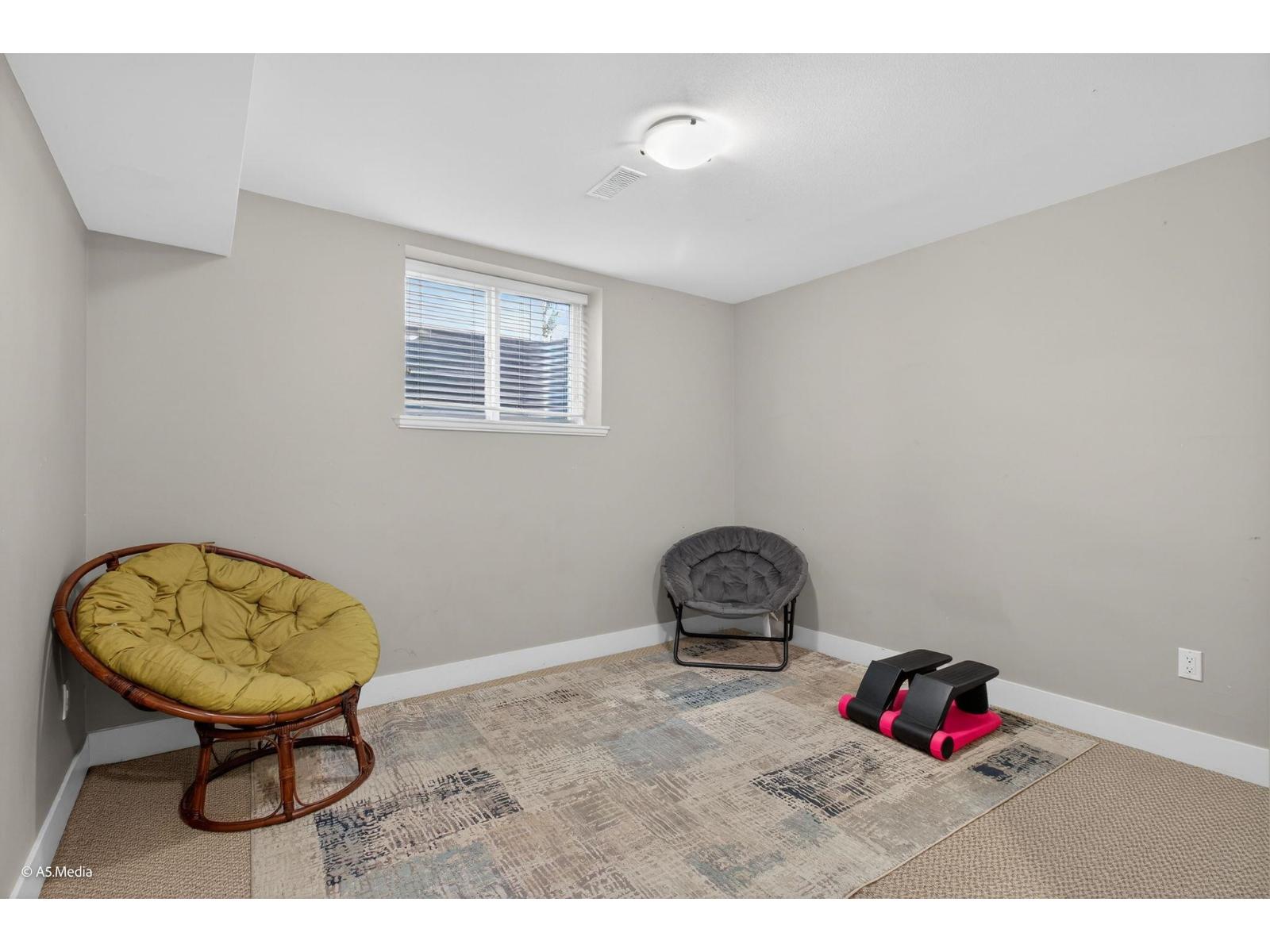 7032 195a Street, Surrey, British Columbia V4N 5Z2 - Photo 32 - R3071057