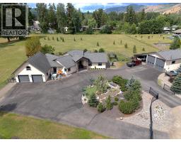384 Kyro Road Lumby Valley, Lumby, Ca