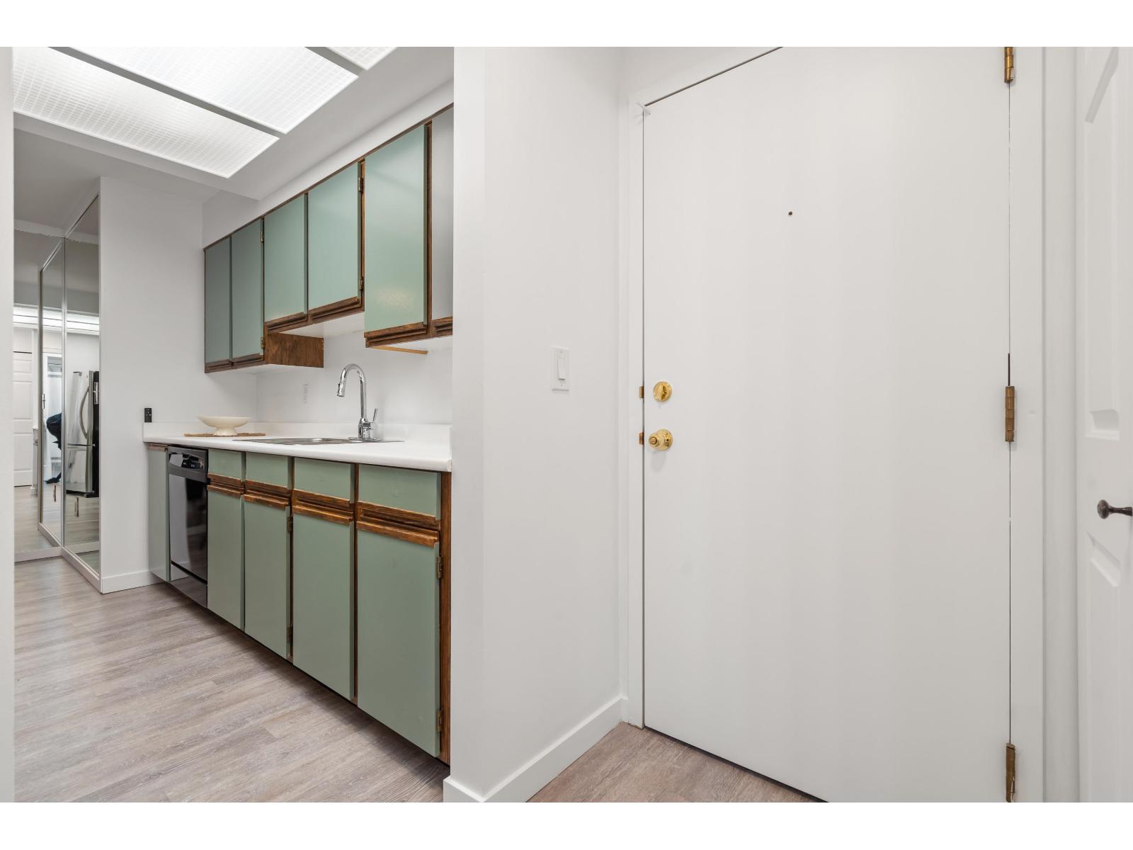 307 2684 Mccallum Road, Abbotsford, British Columbia  V2S 6V7 - Photo 6 - R3059803