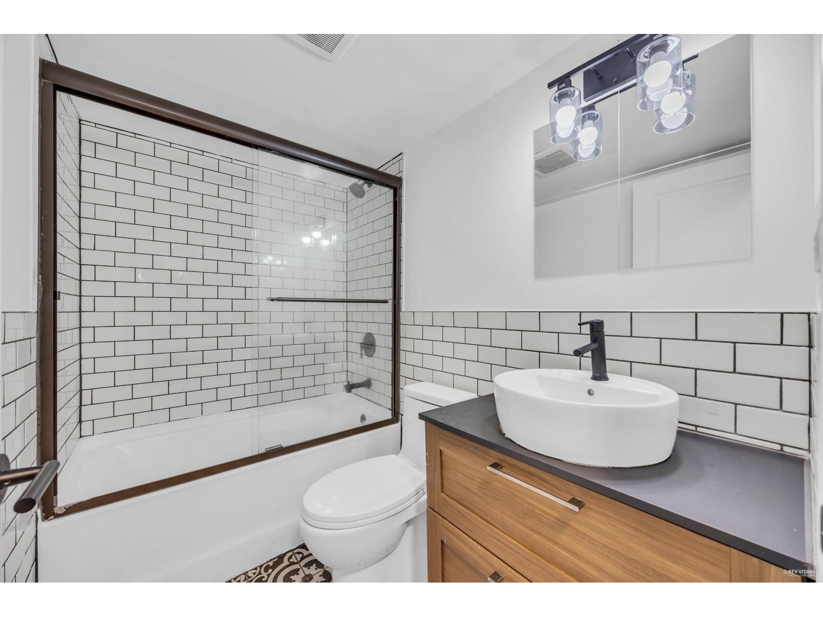 104 33598 George Ferguson Way, Abbotsford, British Columbia  V2S 2L8 - Photo 12 - R3070918