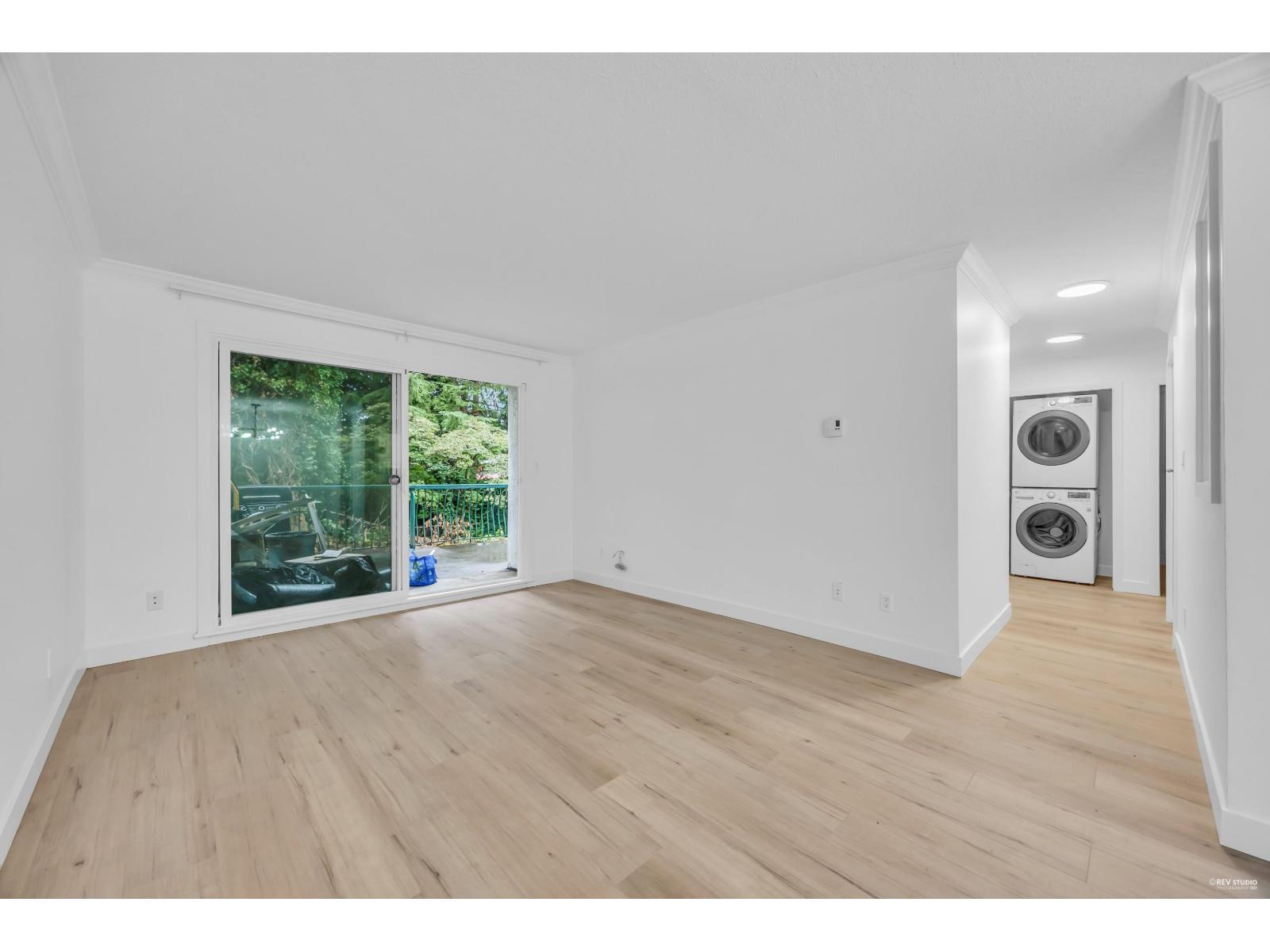 104 33598 George Ferguson Way, Abbotsford, British Columbia  V2S 2L8 - Photo 10 - R3070918