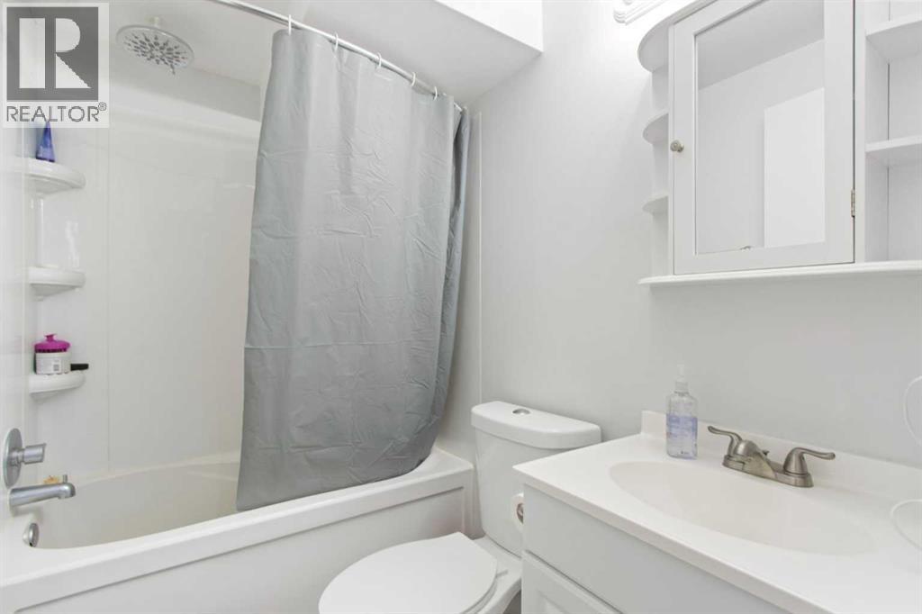 1452 Lake Sylvan Drive Se, Calgary, Alberta  T2J 3C8 - Photo 26 - A2265205