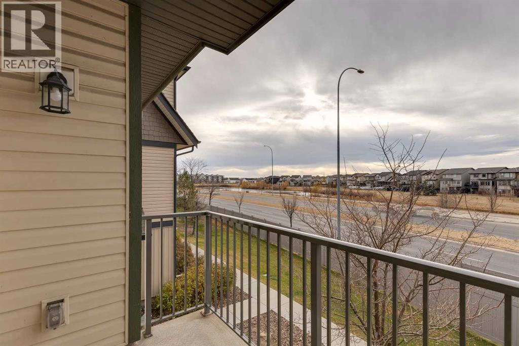 1404, 121 Copperpond Common Se, Calgary, Alberta  T2Z 5B6 - Photo 9 - A2269247