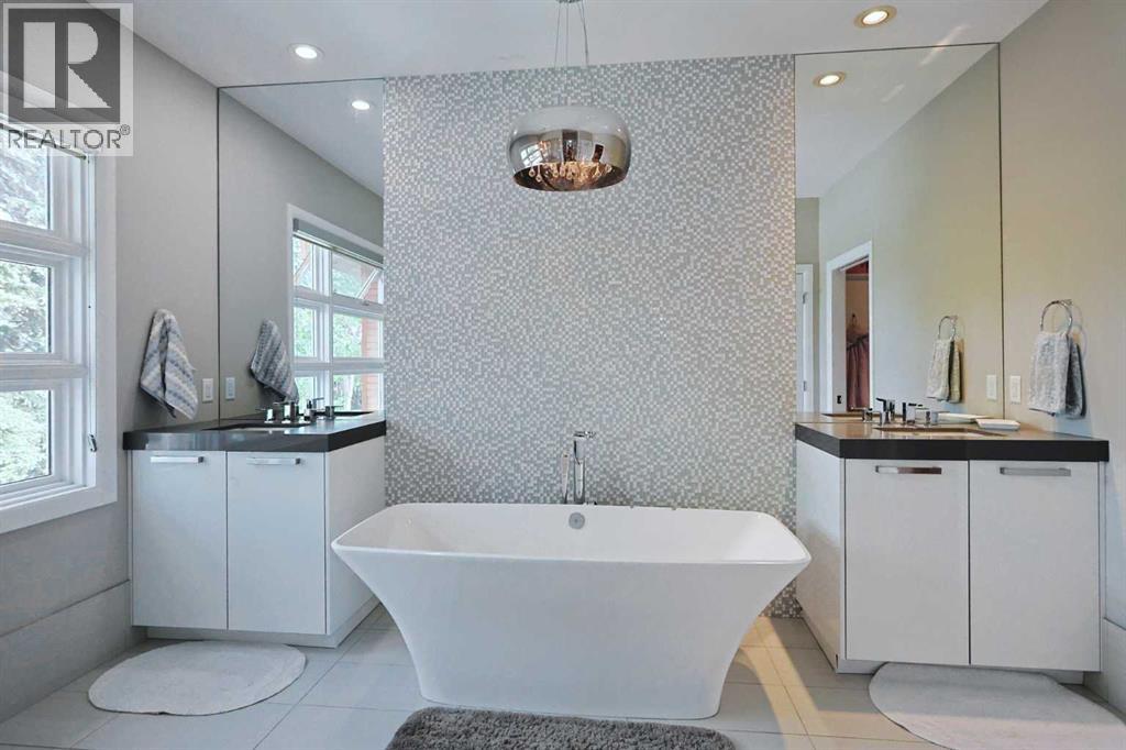 1707 Broadview Road Nw, Calgary, Alberta  T2N 3H4 - Photo 27 - A2273025