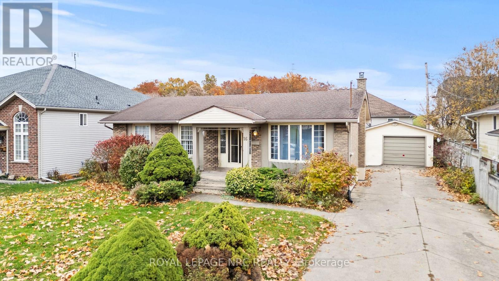 Basement - 16 Vanier Drive, Welland, Ontario  L3B 1A2 - Photo 2 - X12553606